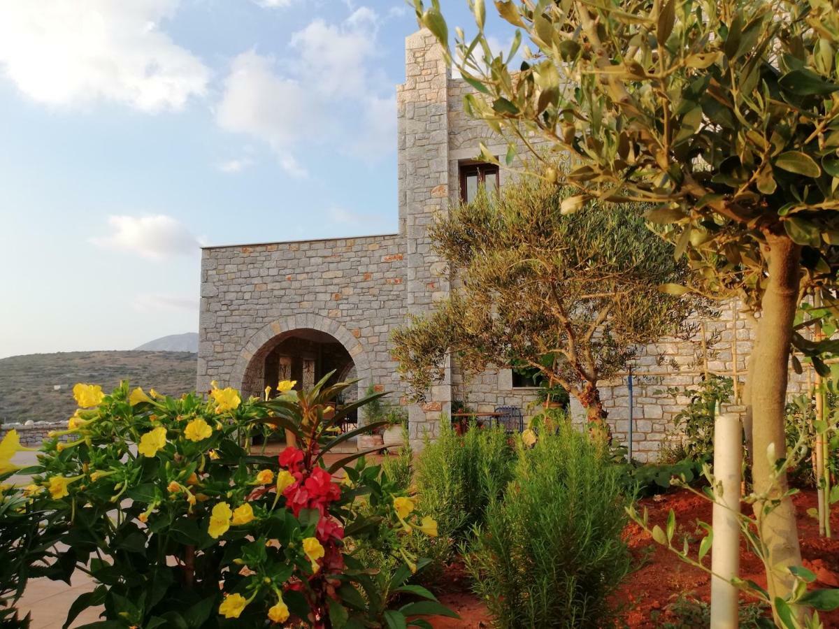 Athevillas Chrysoula Mézapos Екстериор снимка
